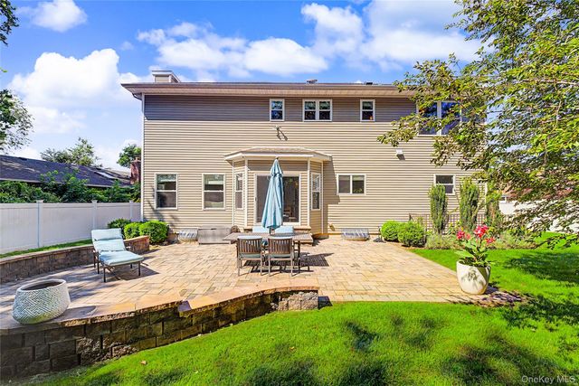 62 Georgia Drive, Syosset, NY 11791
