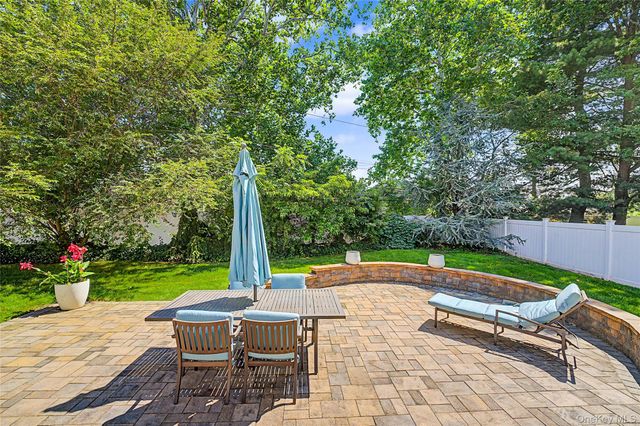 62 Georgia Drive, Syosset, NY 11791