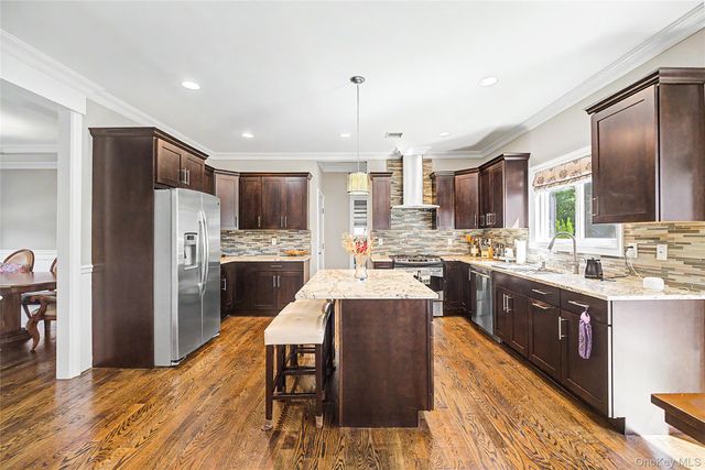 62 Georgia Drive, Syosset, NY 11791