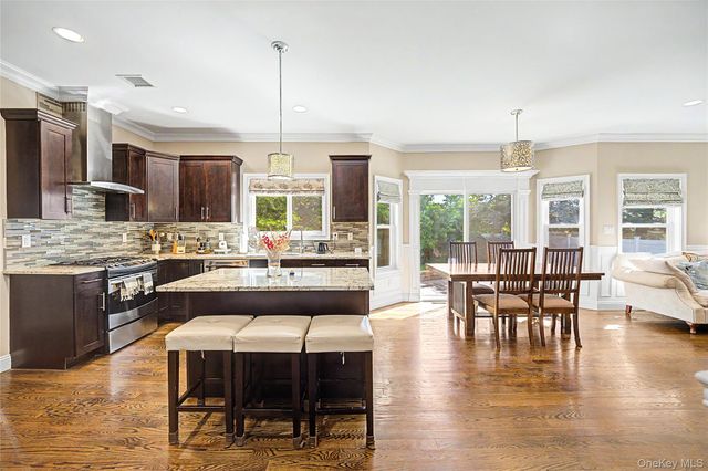 62 Georgia Drive, Syosset, NY 11791