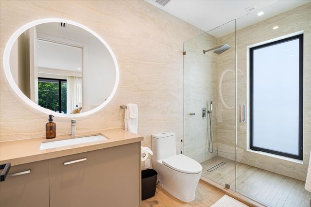 719 N Victoria Park Road, Fort Lauderdale, FL 33304