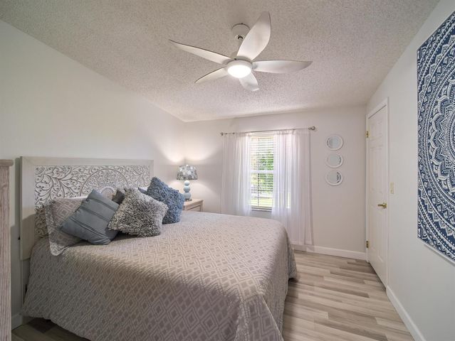 8126 Meadowlark Lane, Port St. Lucie, FL 34952