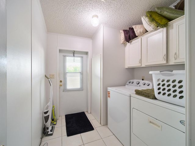 8126 Meadowlark Lane, Port St. Lucie, FL 34952
