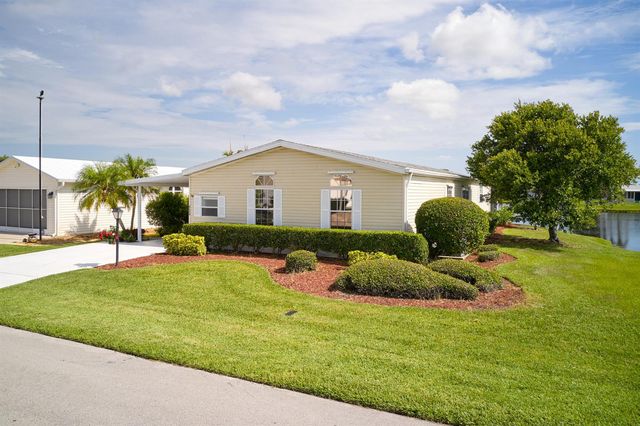 8126 Meadowlark Lane, Port St. Lucie, FL 34952