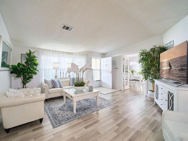 8126 Meadowlark Lane, Port St. Lucie, FL 34952
