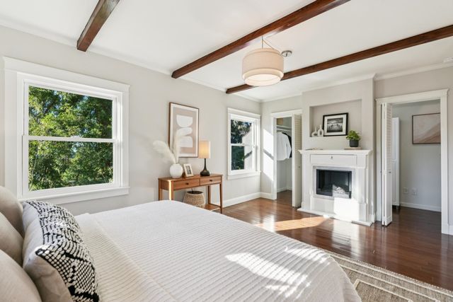 907 Portal Ave, Oakland, CA 94610