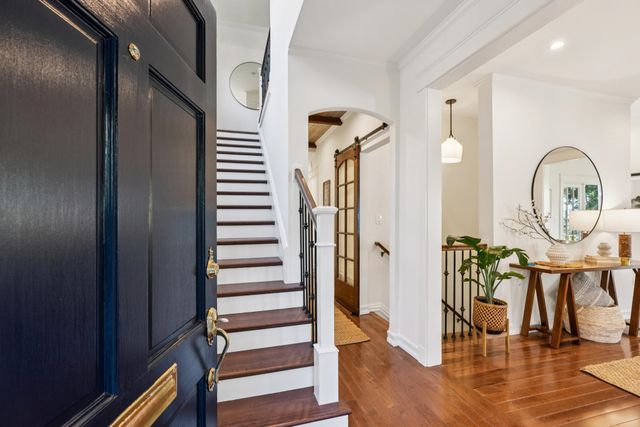 907 Portal Ave, Oakland, CA 94610