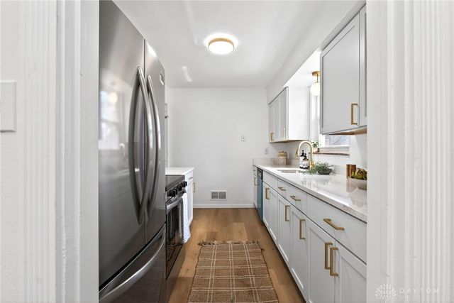 1243 Ridgeview Avenue, Dayton, OH 45409