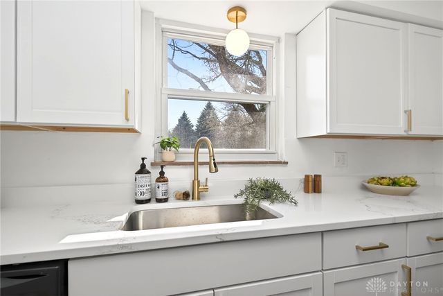 1243 Ridgeview Avenue, Dayton, OH 45409