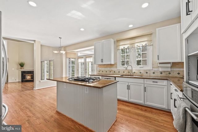 11405 NORTHWIND CT, Reston, VA 20194