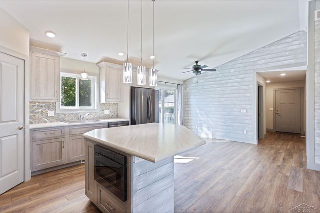 930 E North Street, Ithaca, MI 48847
