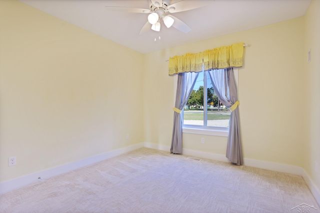 930 E North Street, Ithaca, MI 48847