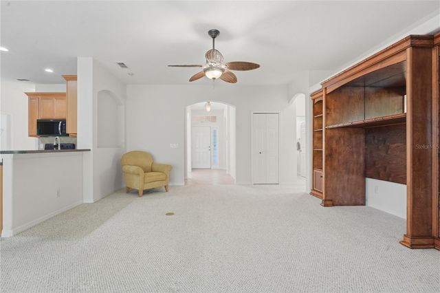 4203 ROCK HILL LOOP, Apopka, FL 32712