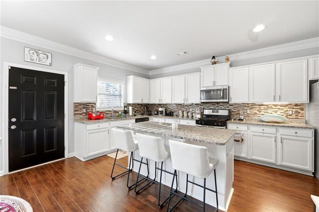 268 Oak Road, Lawrenceville, GA 30044
