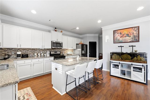 268 Oak Road, Lawrenceville, GA 30044