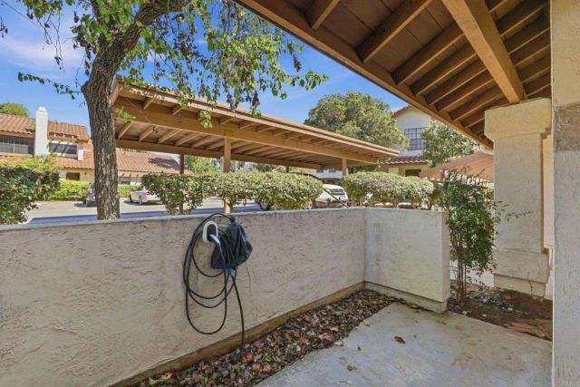 1651 S Juniper Street 206, Escondido, CA 92025