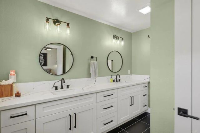 1651 S Juniper Street 206, Escondido, CA 92025