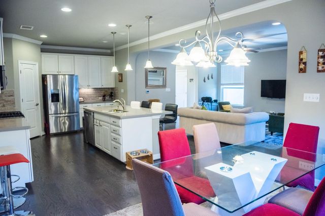 12304 Terraza CIR, Austin, TX 78726