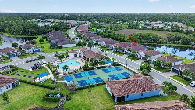 257 DAYLILY BOULEVARD, Nokomis, FL 34275