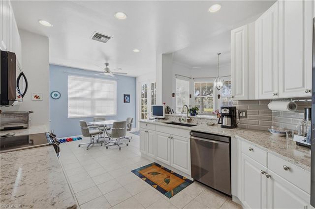 5111 W Hyde Park CT 101, Fort Myers, FL 33912