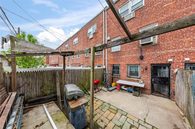 217-35 Hempstead Avenue, Queens Village, NY 11429
