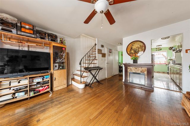 217-35 Hempstead Avenue, Queens Village, NY 11429