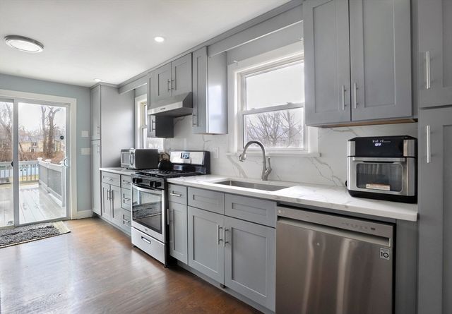 4 Alva Ter, Randolph, MA 02368