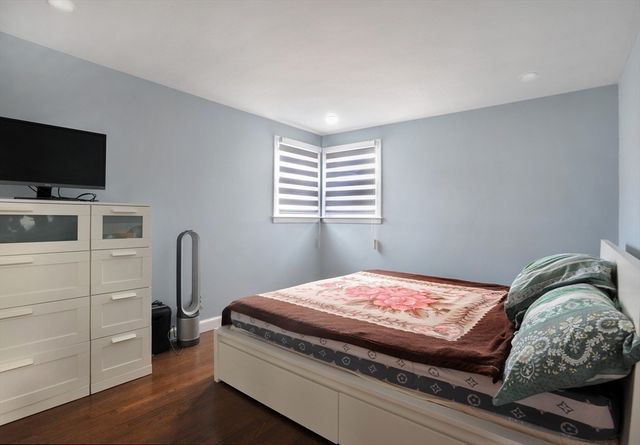 4 Alva Ter, Randolph, MA 02368