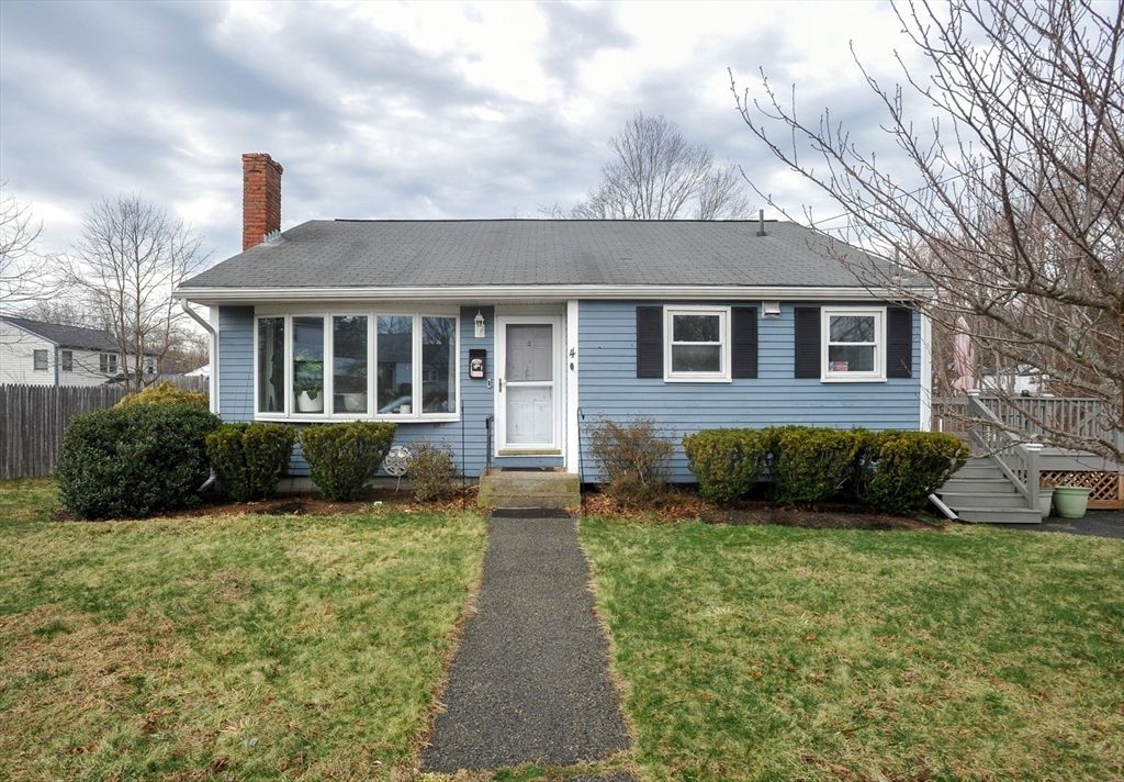 4 Alva Ter, Randolph, MA 02368