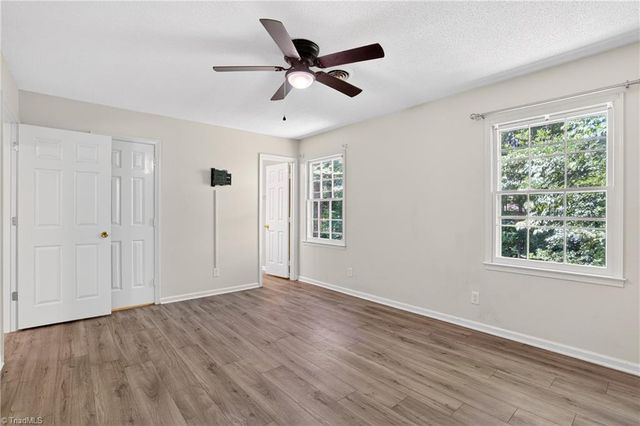 4419 Forest Walk Drive, Greensboro, NC 27455