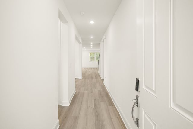 1547 Oak Springs Drive, Columbia, TN 38401