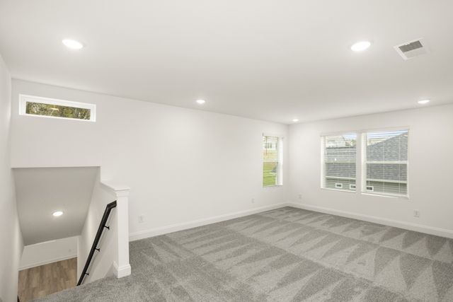 1547 Oak Springs Drive, Columbia, TN 38401