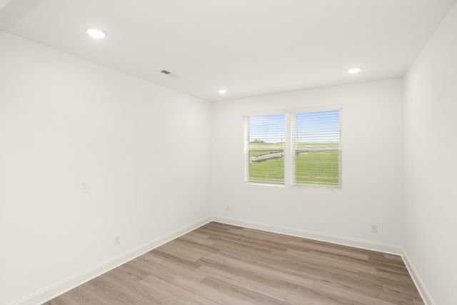 1547 Oak Springs Drive, Columbia, TN 38401