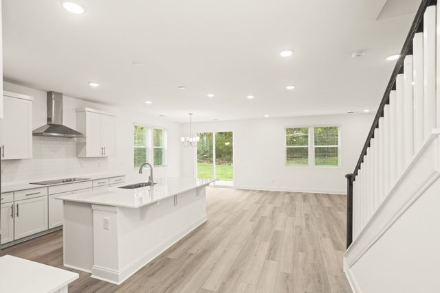 1547 Oak Springs Drive, Columbia, TN 38401