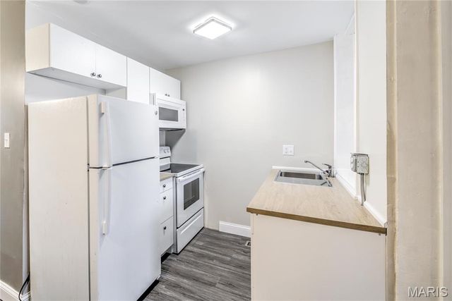 2013 S 11th Street, St Louis, MO 63104