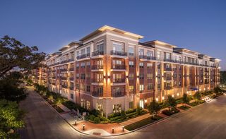 160 Birdsall 1343, Houston, TX 77007