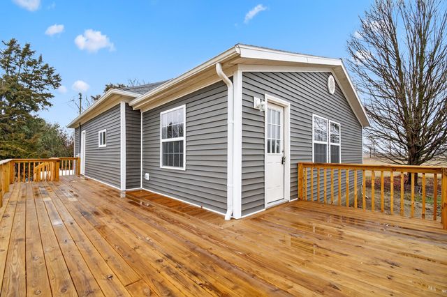 10191 Wood Road, North Adams, MI 49262