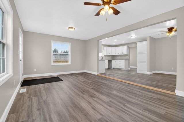 10191 Wood Road, North Adams, MI 49262