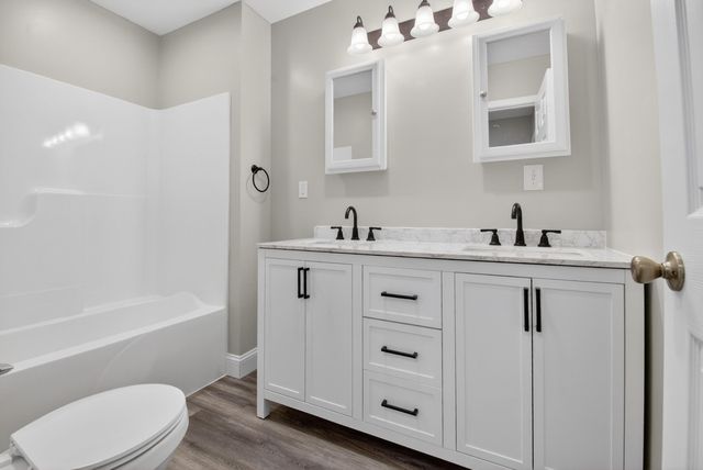 10191 Wood Road, North Adams, MI 49262