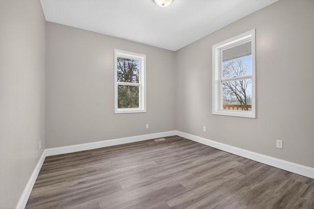 10191 Wood Road, North Adams, MI 49262