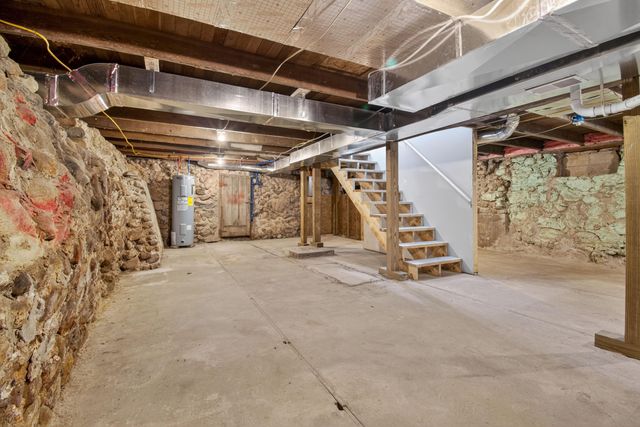 10191 Wood Road, North Adams, MI 49262