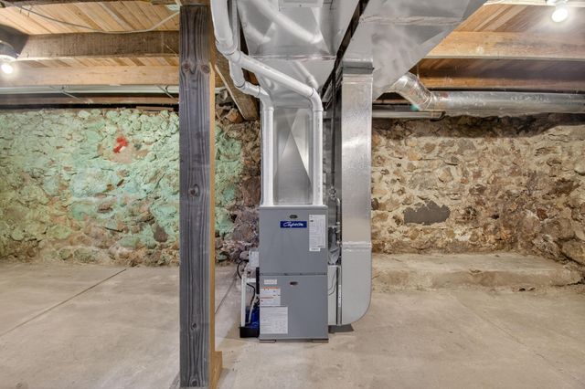 10191 Wood Road, North Adams, MI 49262