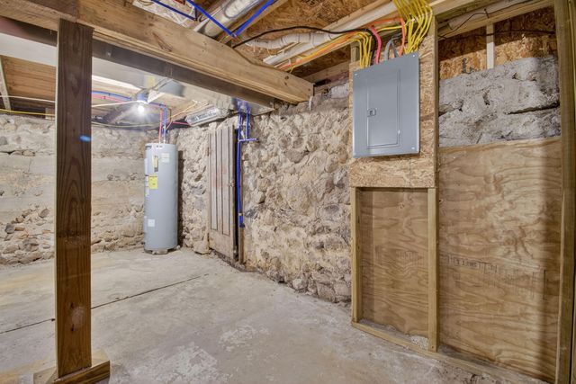 10191 Wood Road, North Adams, MI 49262