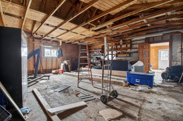 10191 Wood Road, North Adams, MI 49262