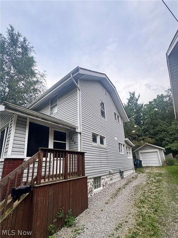 700 Lakemont Avenue, Akron, OH 44314