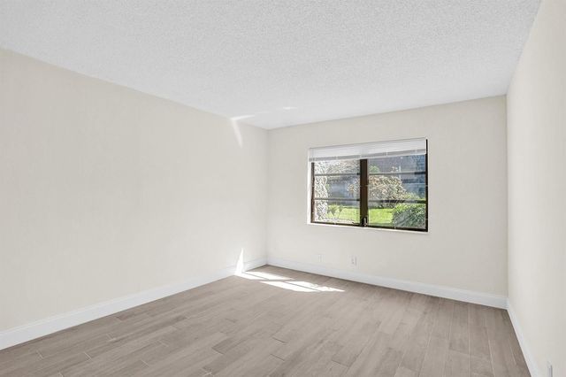 3115 Oakland Shores Drive E109, Oakland Park, FL 33309