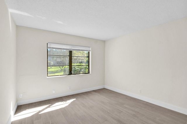 3115 Oakland Shores Drive E109, Oakland Park, FL 33309