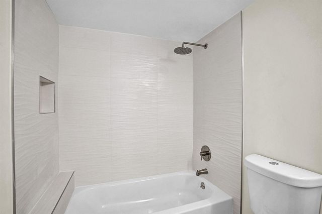 3115 Oakland Shores Drive E109, Oakland Park, FL 33309