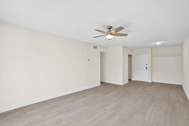 3115 Oakland Shores Drive E109, Oakland Park, FL 33309