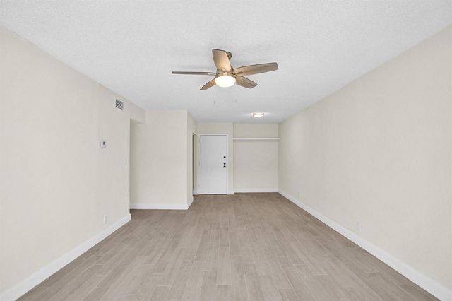 3115 Oakland Shores Drive E109, Oakland Park, FL 33309
